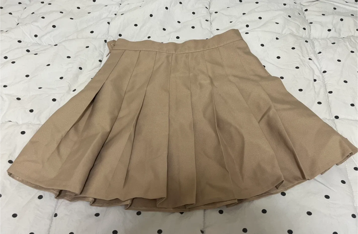 American Apparel Beige Pleated Skirt - Size S thumbnail