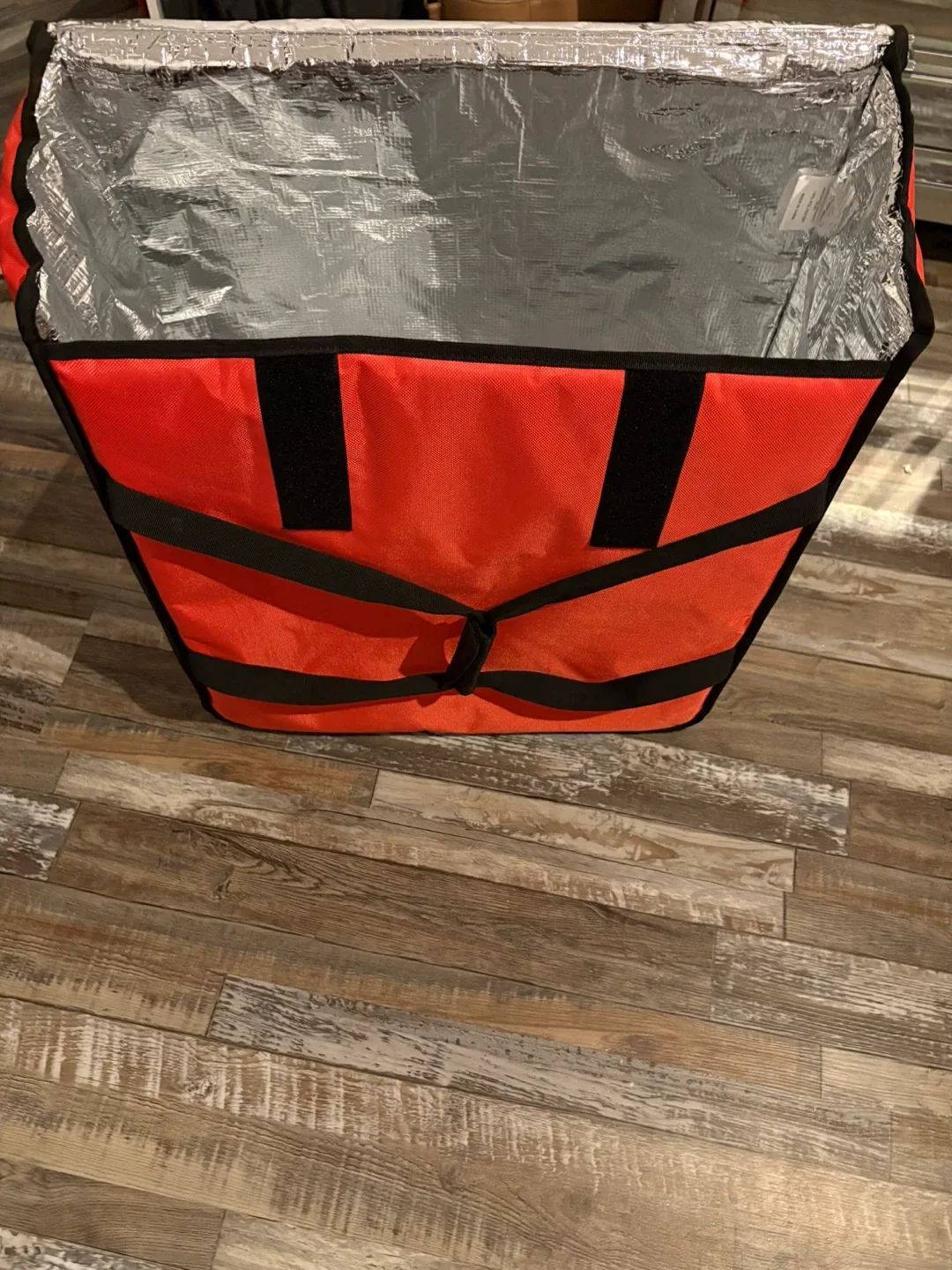 Skip The Dishes Insulated Delivery Bag image indicator(4)