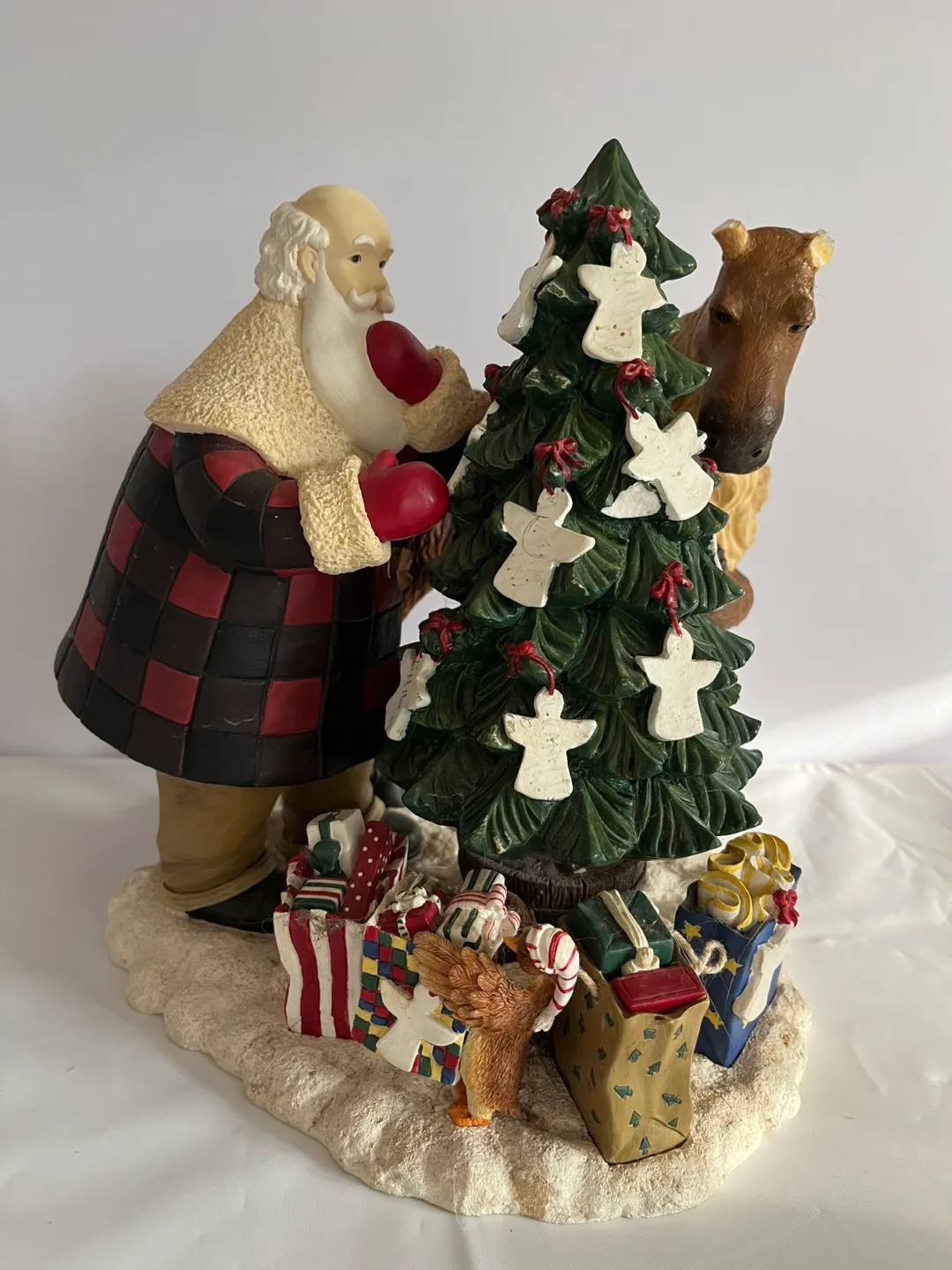 Possible Dreams Santa Figurines image indicator(2)