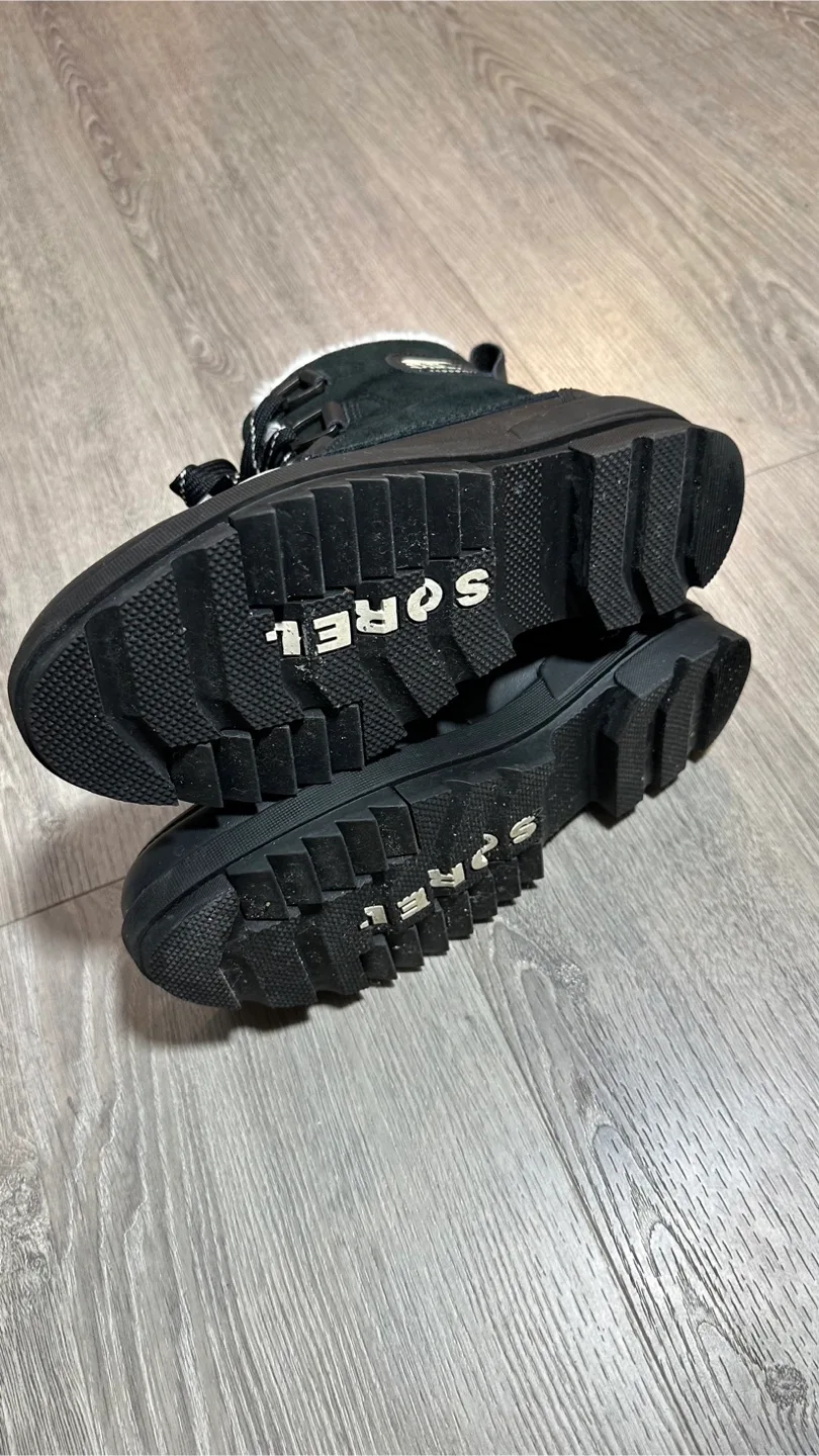 Sorel Waterproof Winter Boots 9 image indicator(3)