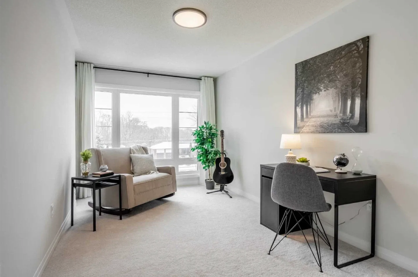 Decorative Globe & Hourglass Set image indicator(2)