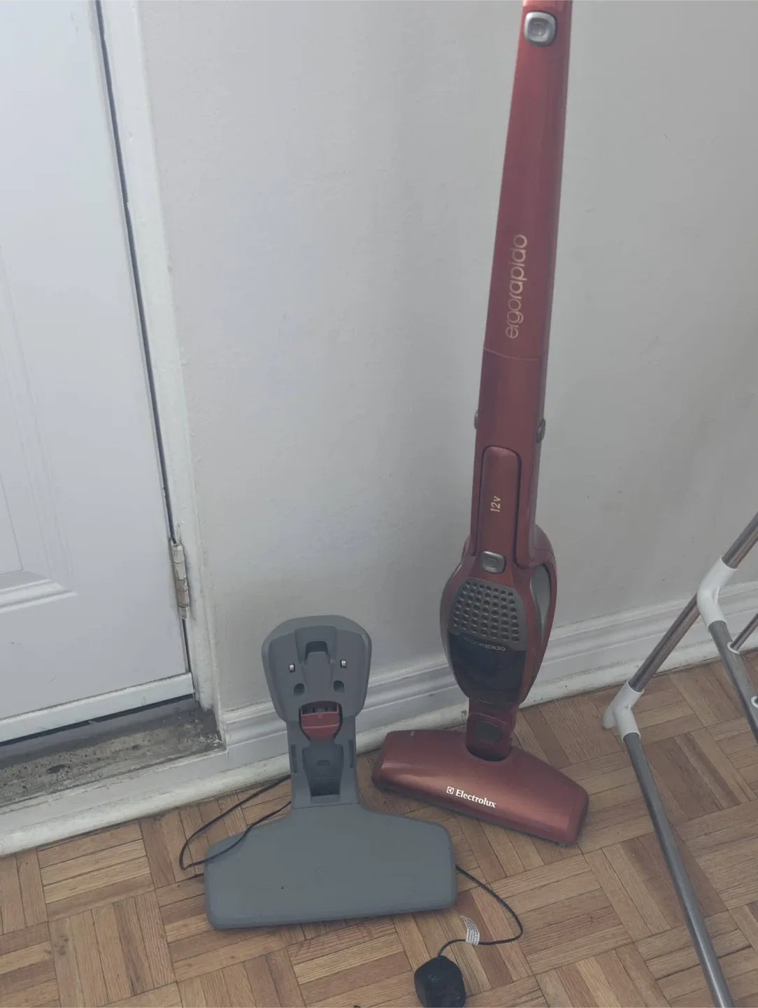 Electrolux Ergorapido 12V Cordless Vacuum thumbnail