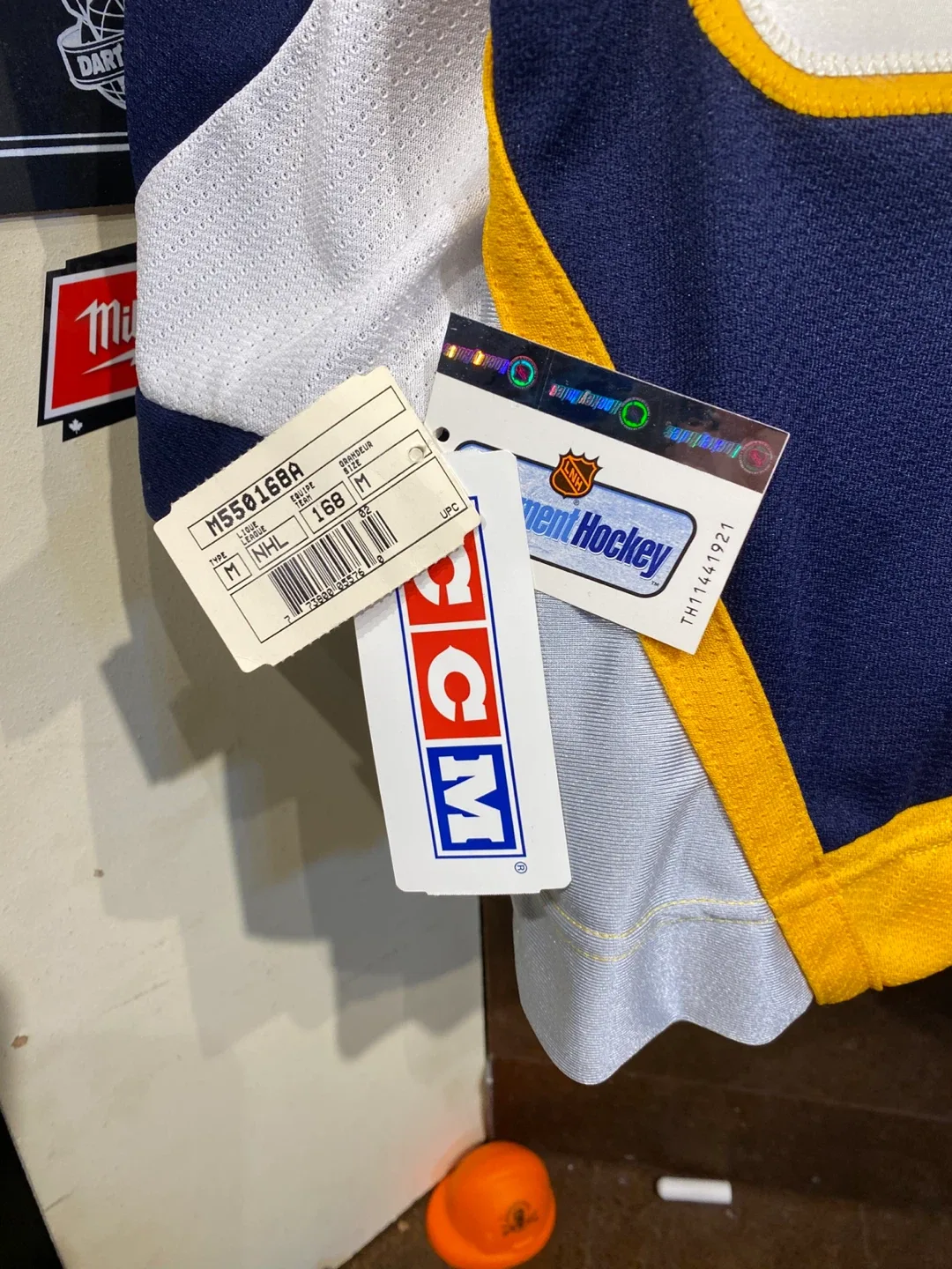 CCM Nashville Predators Tootoo #55 Jersey image indicator(4)