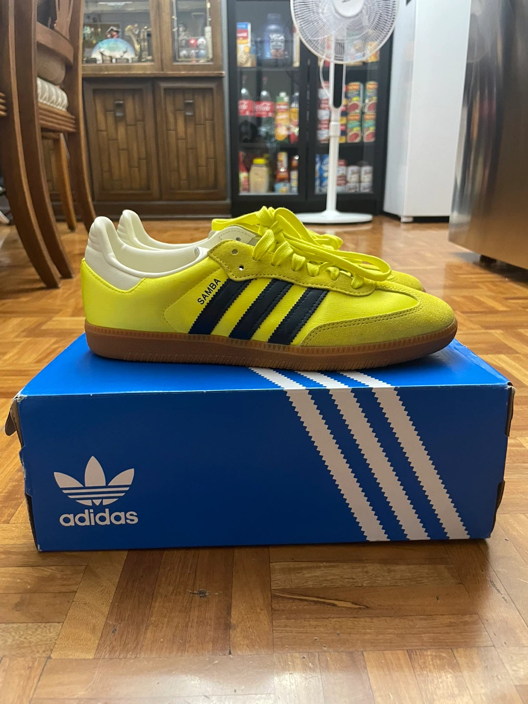 ADIDAS SAMBA OG (SHOCK YELLOW)