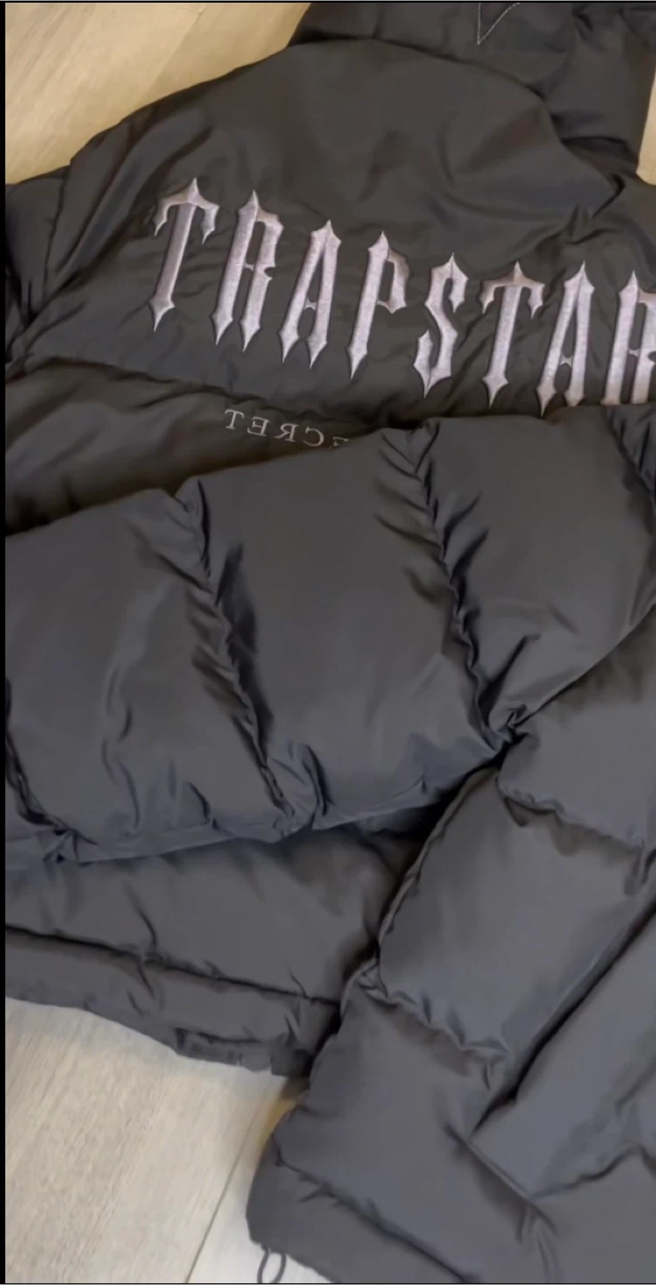 Trapstar Irongate Puffer Jacket - Black - photo 2