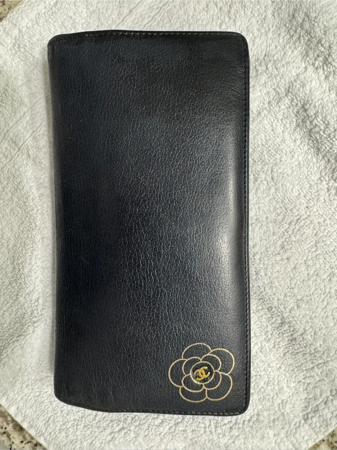 CHANEL Camellia Long wallet Leather Black Authentic thumbnail