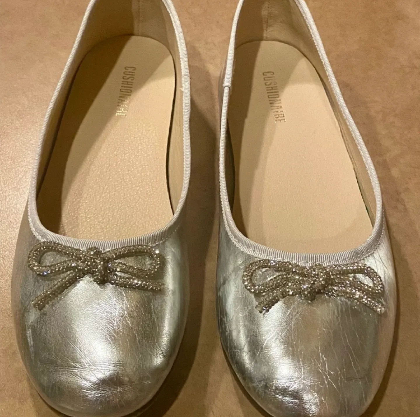 Cushionaire Silver Ballet Flats - Size 4 thumbnail