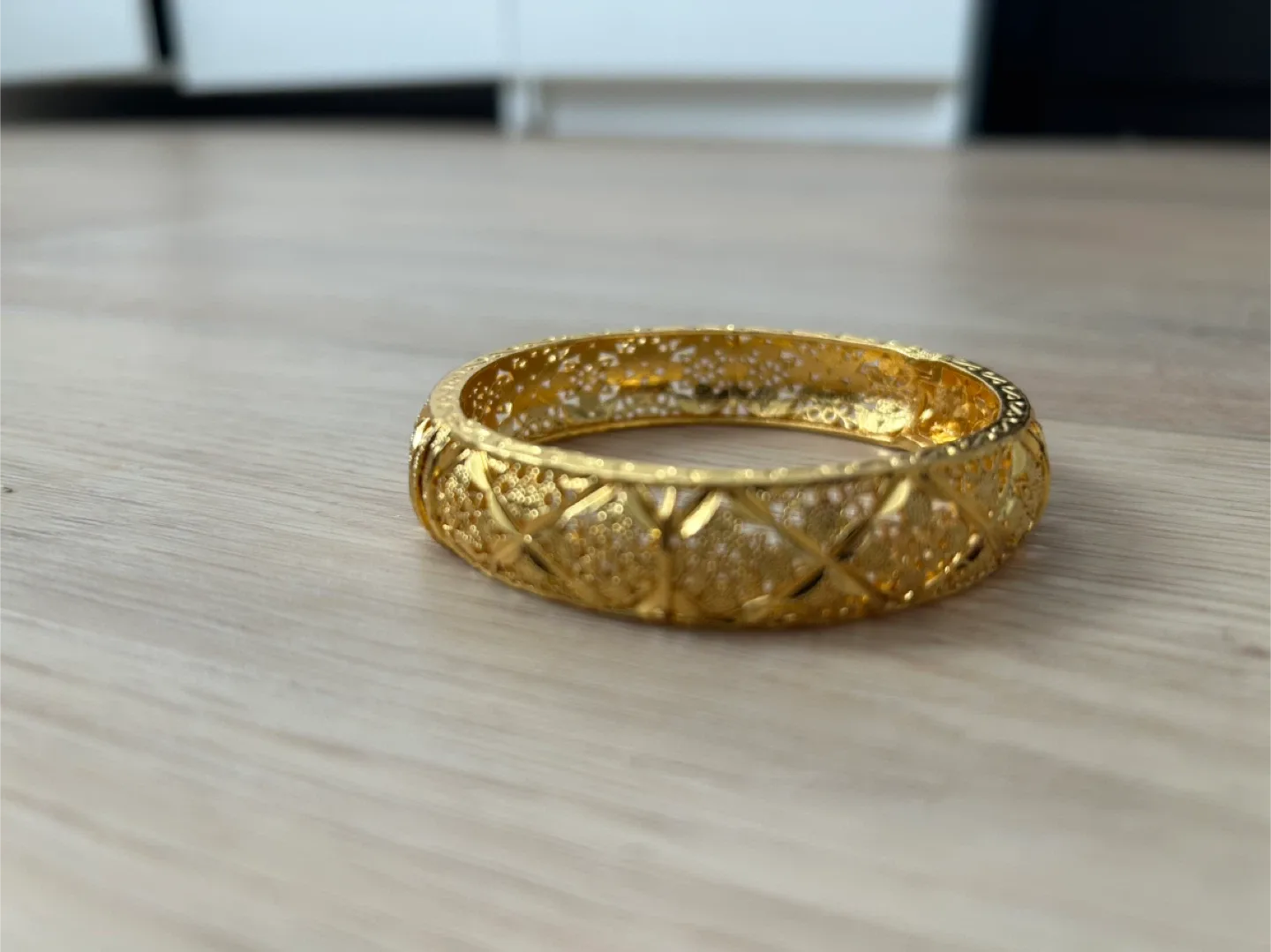 Gold Bangle Bracelet thumbnail