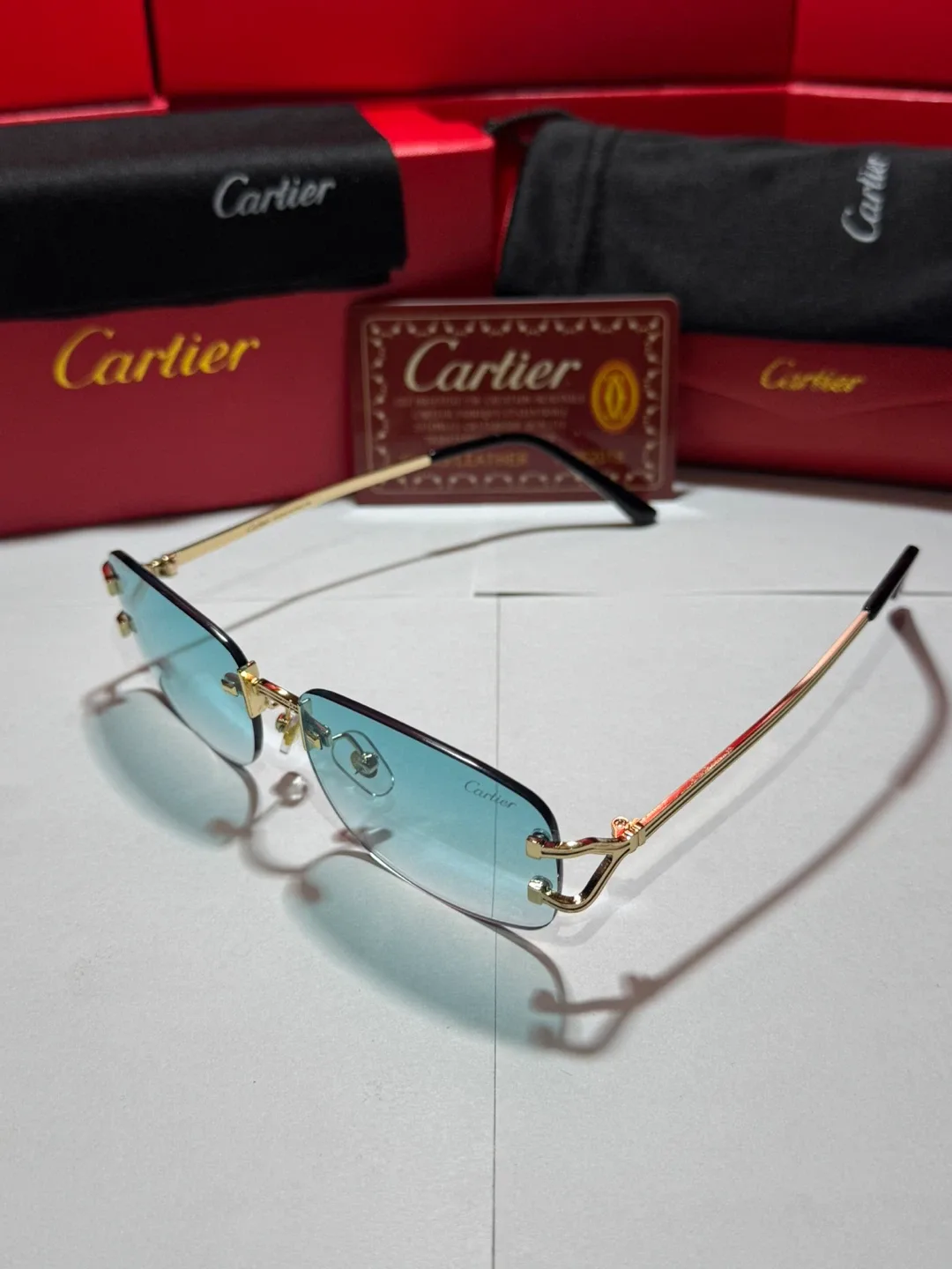 Cartier Big C Diamond Cut Glasses image indicator(4)