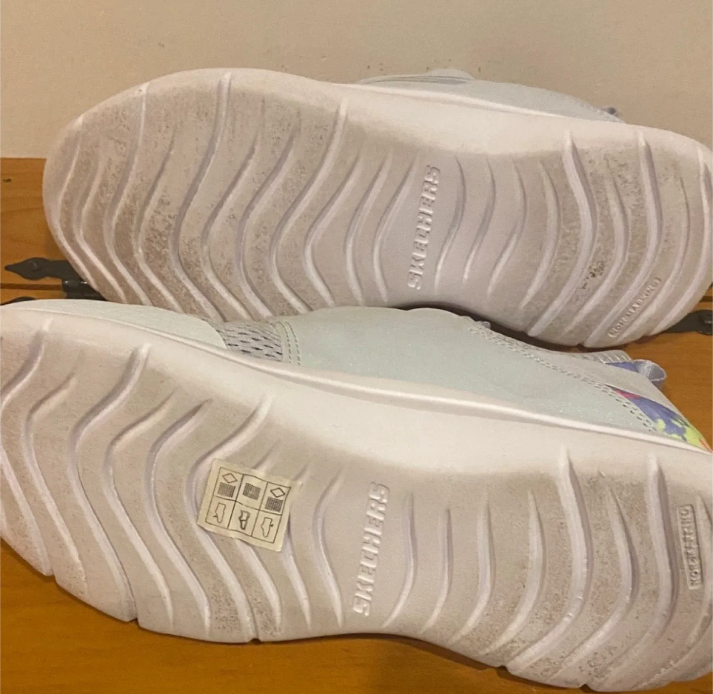 Skechers Girls' Slip-On Shoes - Size 3.5 image indicator(10)