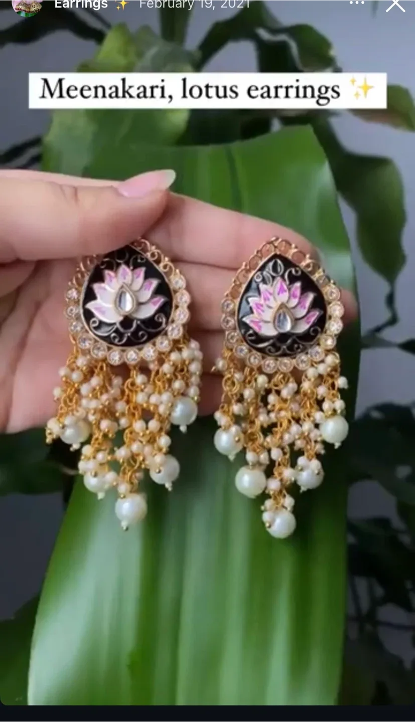 Assorted Indian, Pakistani, Bangladeshi Earrings image indicator(4)