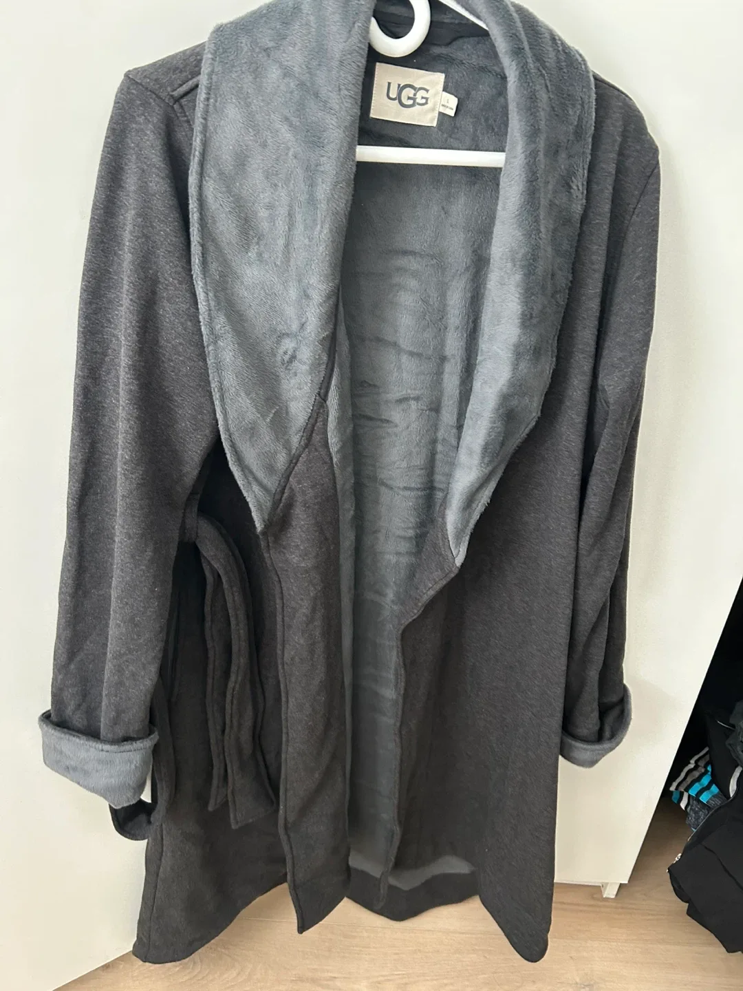 UGG Grey Robe Size L thumbnail