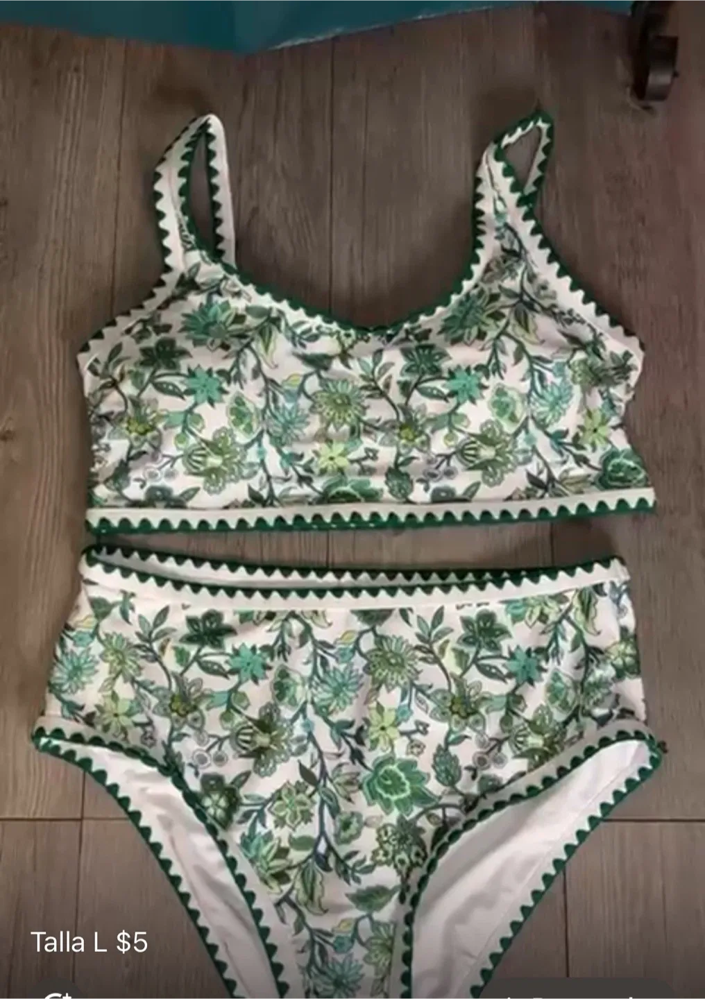 Swimsuits Size M & L thumbnail