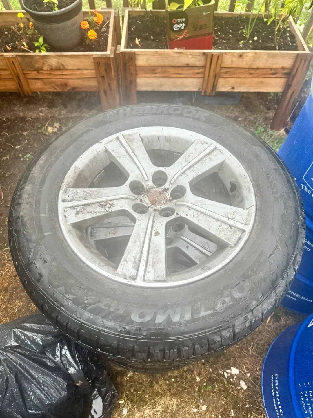 Hankook Optimo Tires  with  215/65/R16 Rims- Set of 4 image indicator(2)