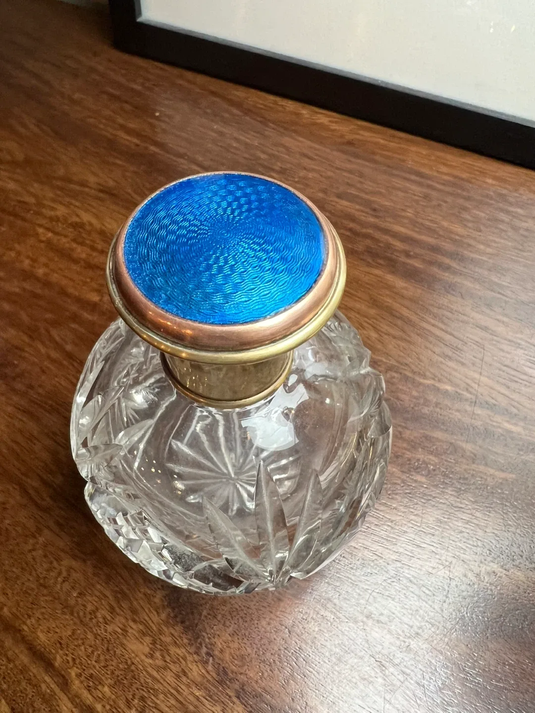 Vintage Crystal Perfume Bottle Decor image indicator(6)