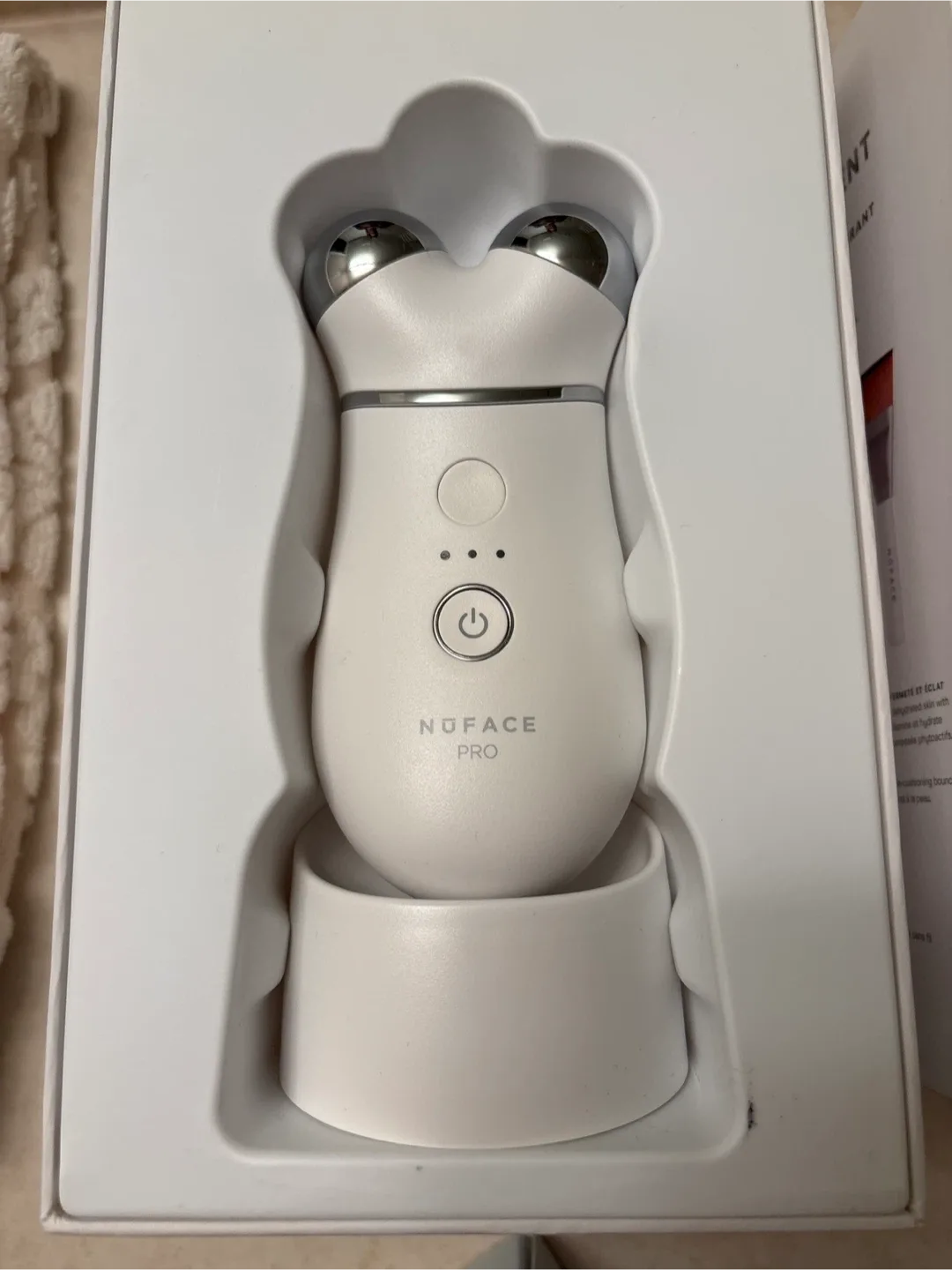 NuFace Trinity+ Pro Facial Toning Device - NEW image indicator(3)