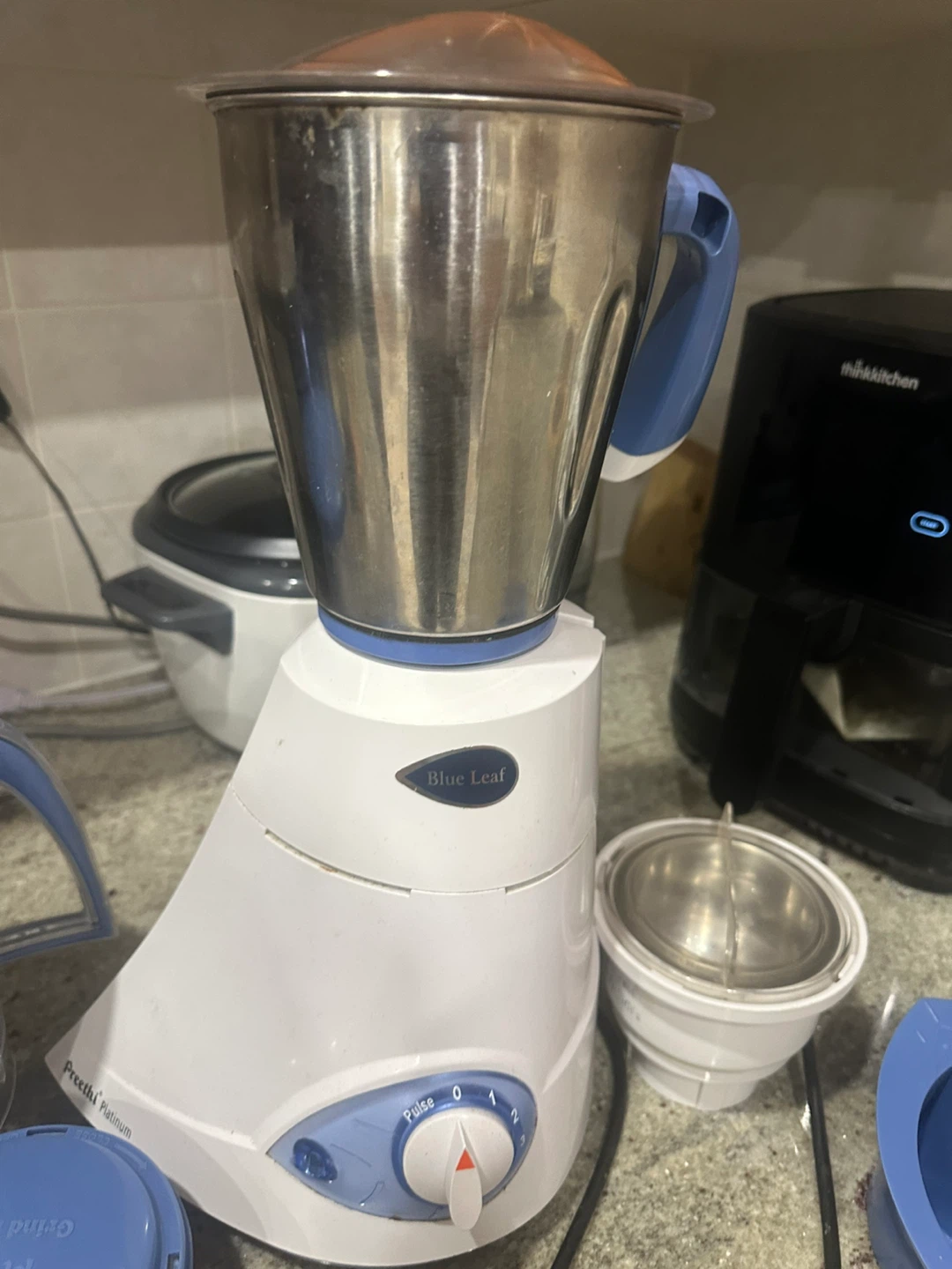 Blue Leaf Mixer Grinder - photo 2