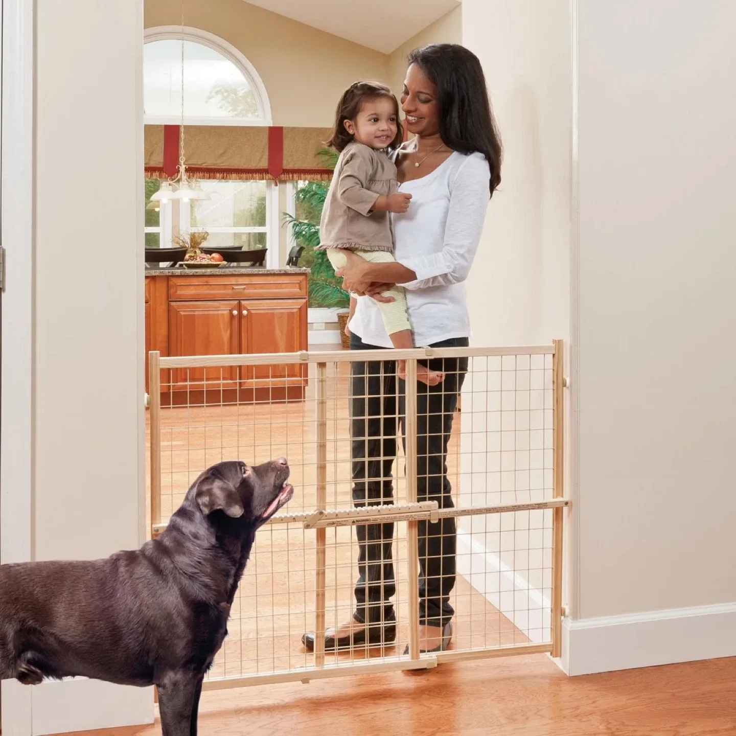 Evenflo Position & Lock Tall & Wide Baby Adjustable Gate 31-50” image indicator(2)