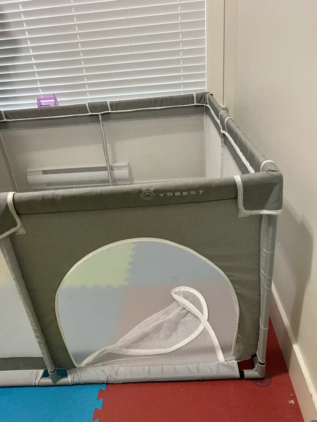 Playpen with play balls, baby bouncer and baby bassinet (ALL) image indicator(2)