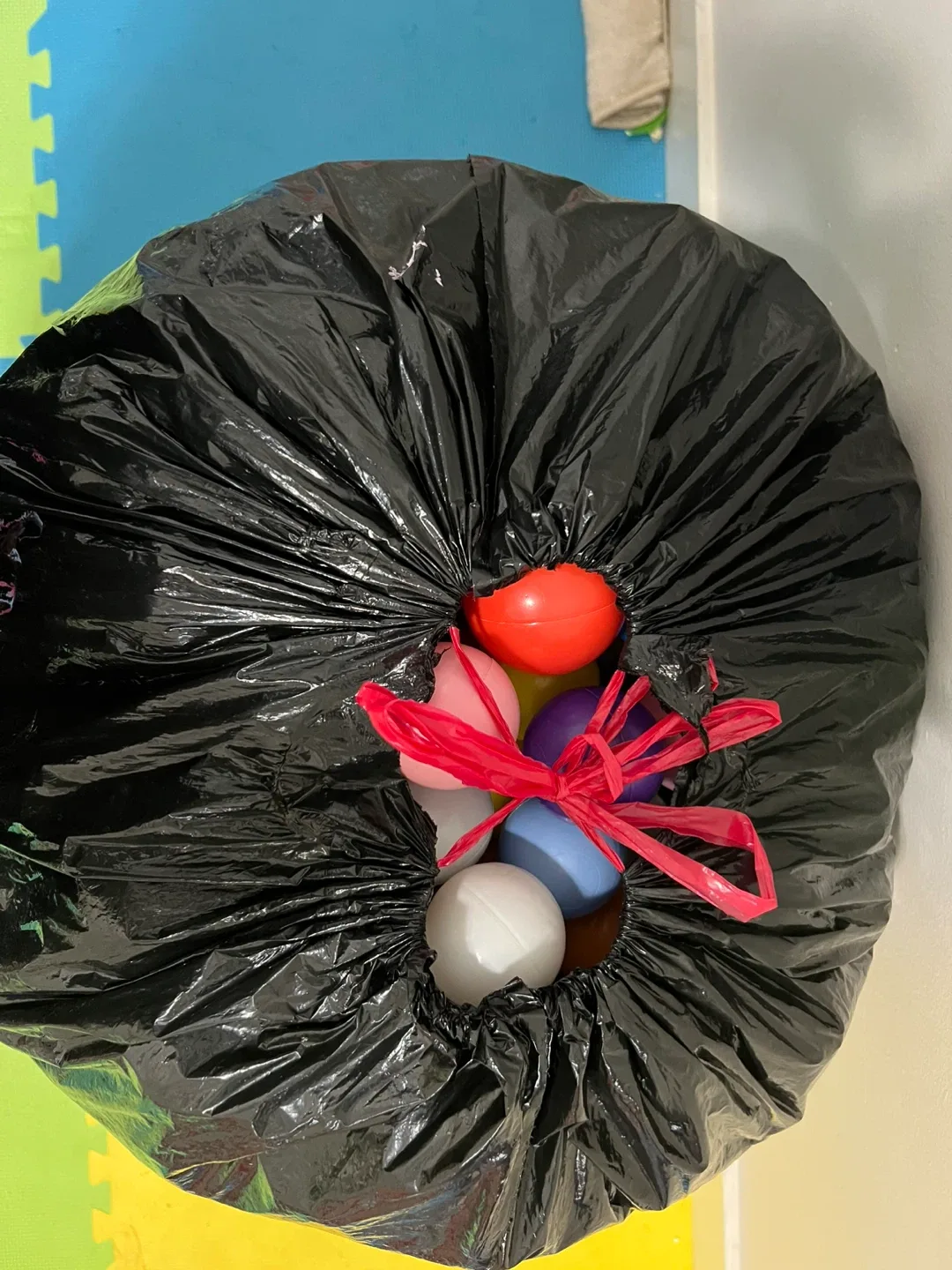 Playpen with play balls, baby bouncer and baby bassinet (ALL) image indicator(4)