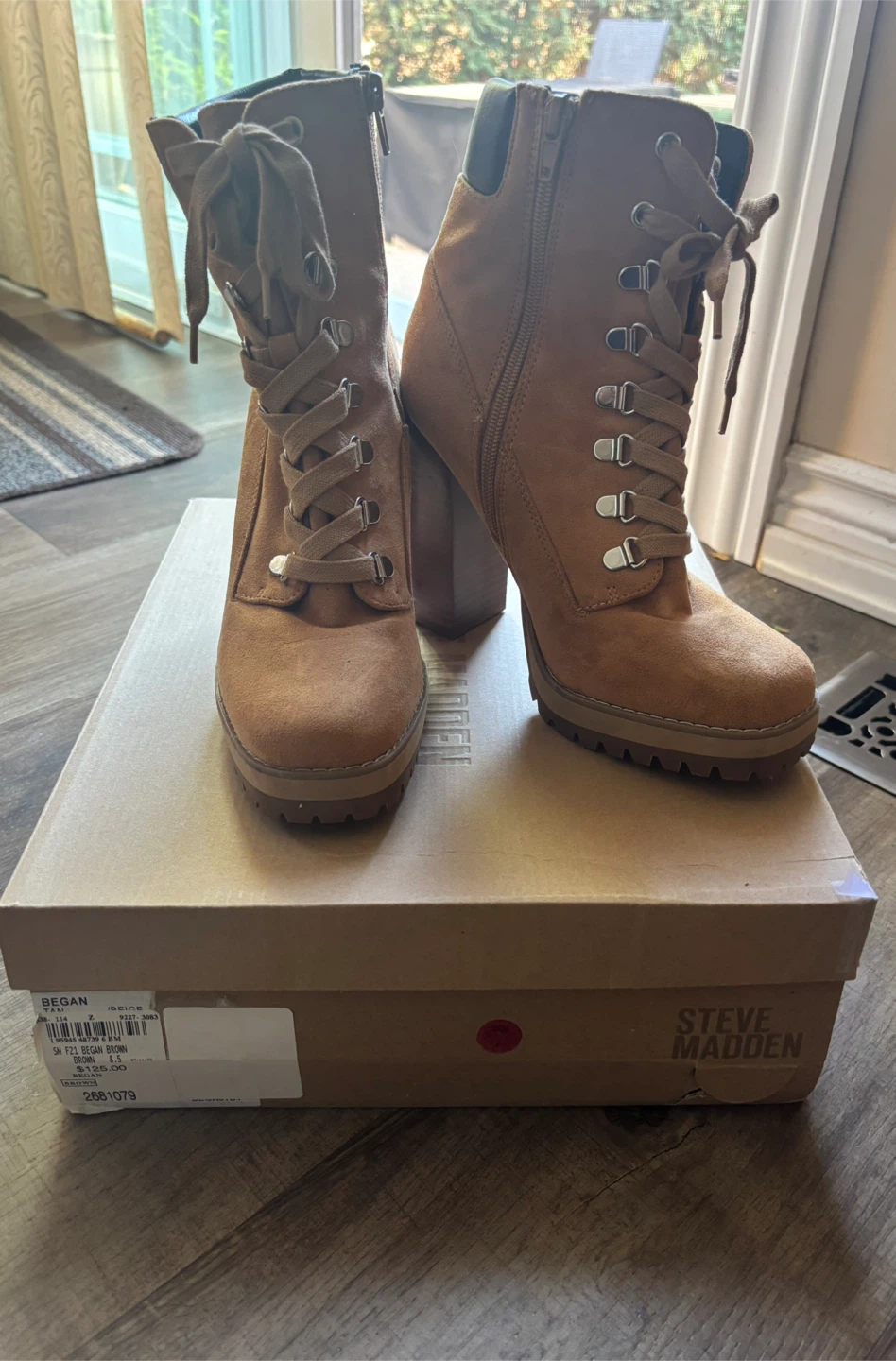 Steve Madden Began Brown Lace-Up Boots - photo 2
