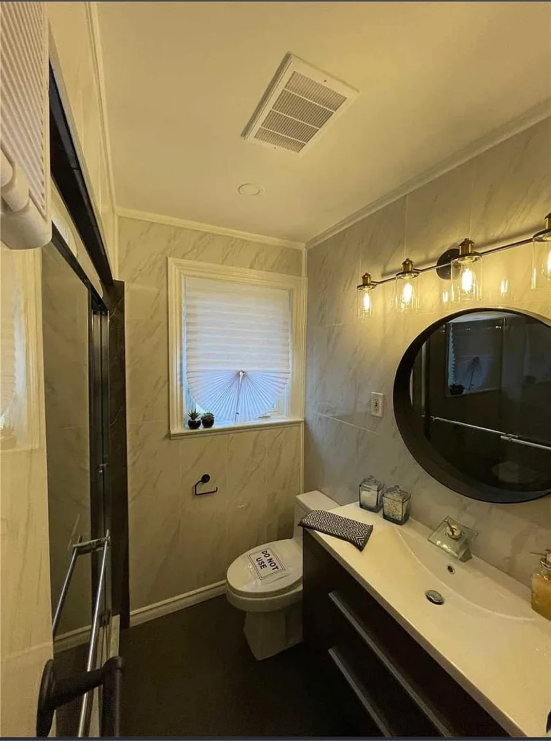 Looking for  Roomate- $900 (Private Room ) - photo 2