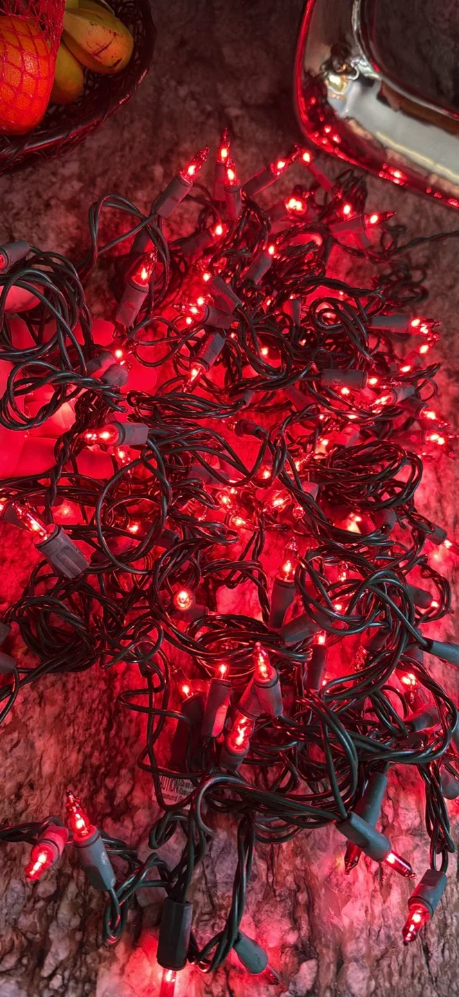 Red Christmas String Lights thumbnail