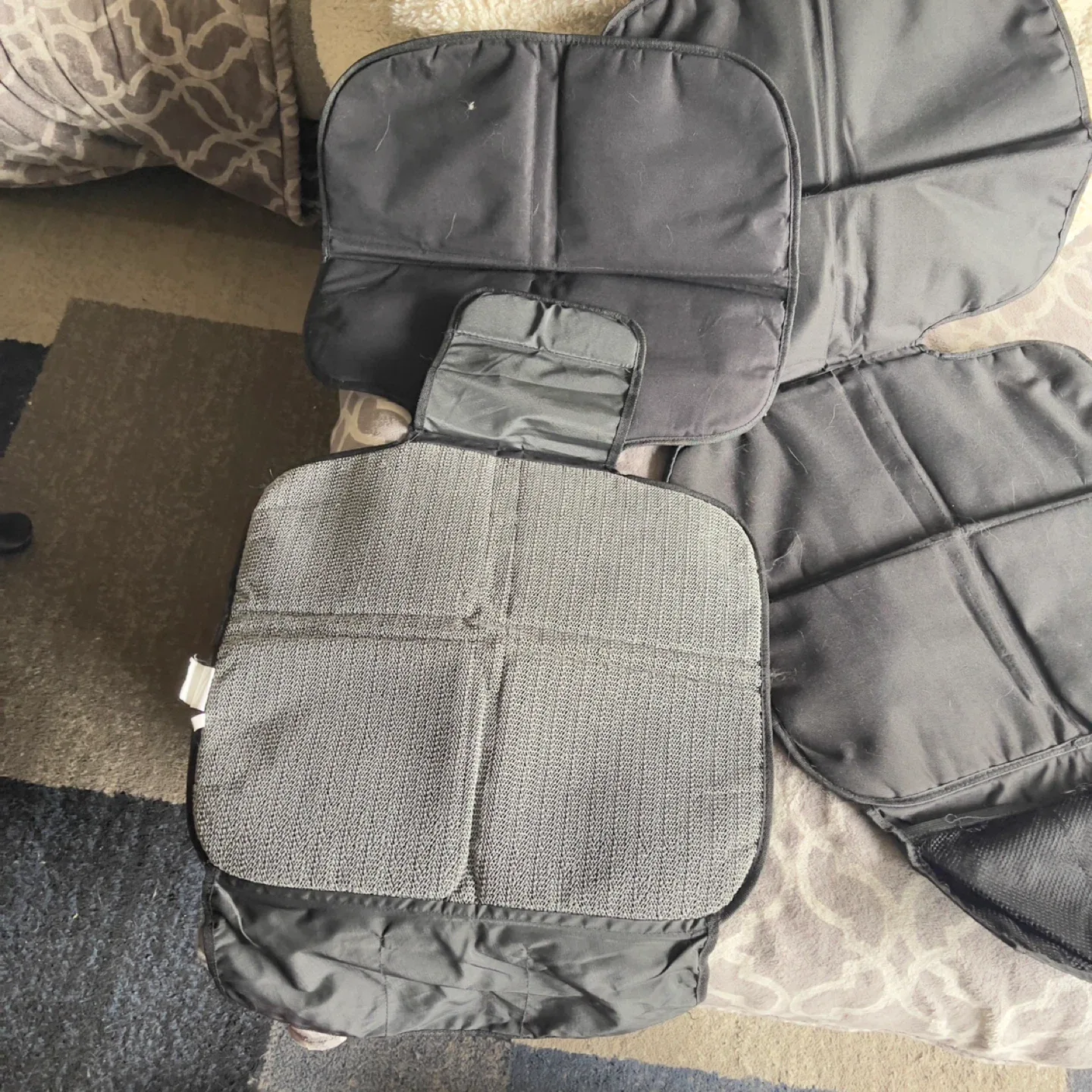 Vaviat Car Seat Protector Mat image indicator(2)