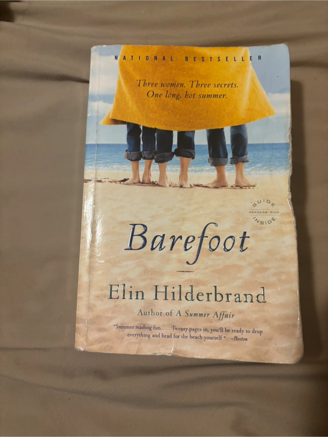 Lisa Scottoline, Elin Hilderbrand, Mary Higgins Clark books