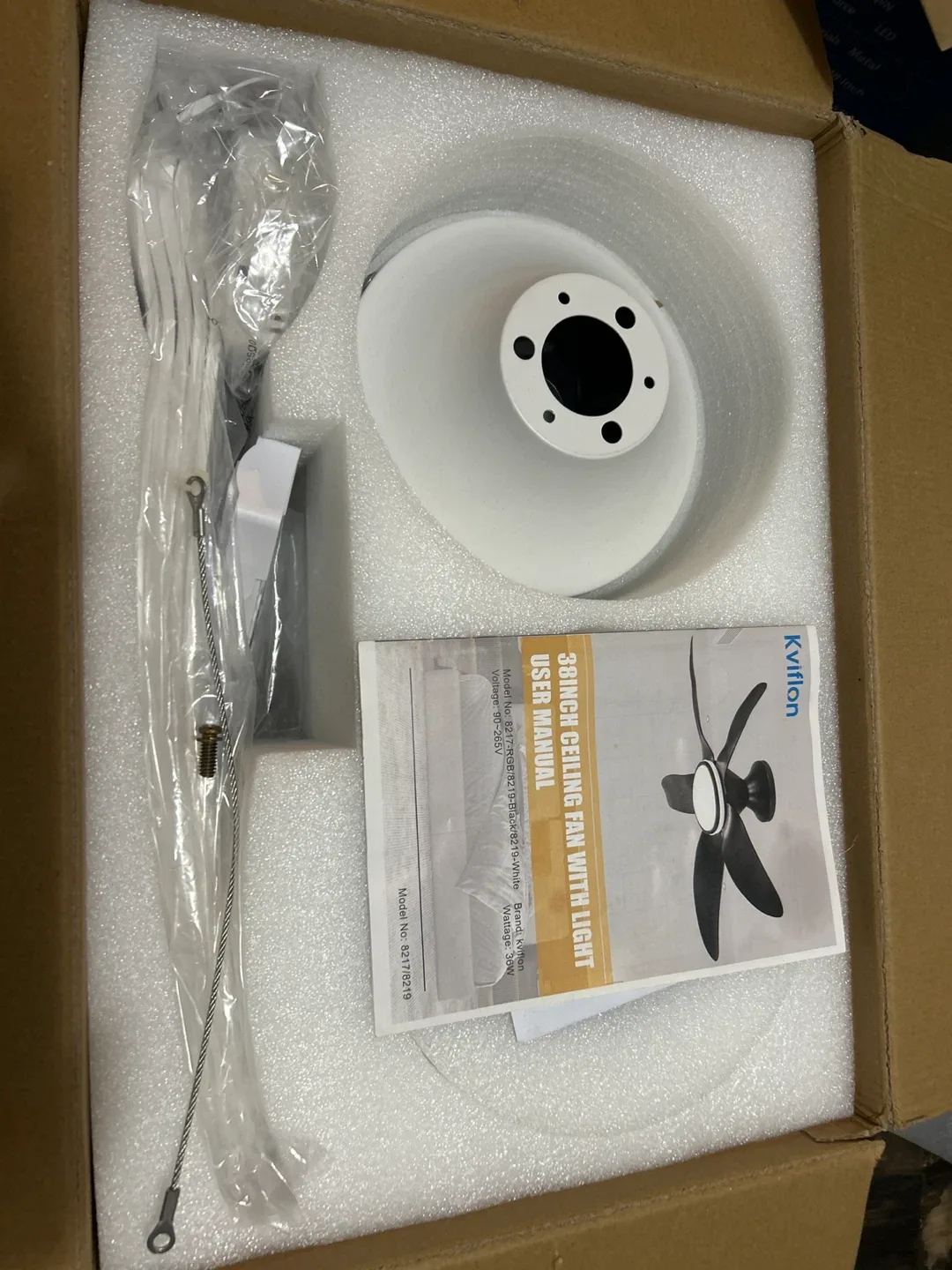 Kviflon Ceiling Fan with Lights - New in Box! image indicator(2)