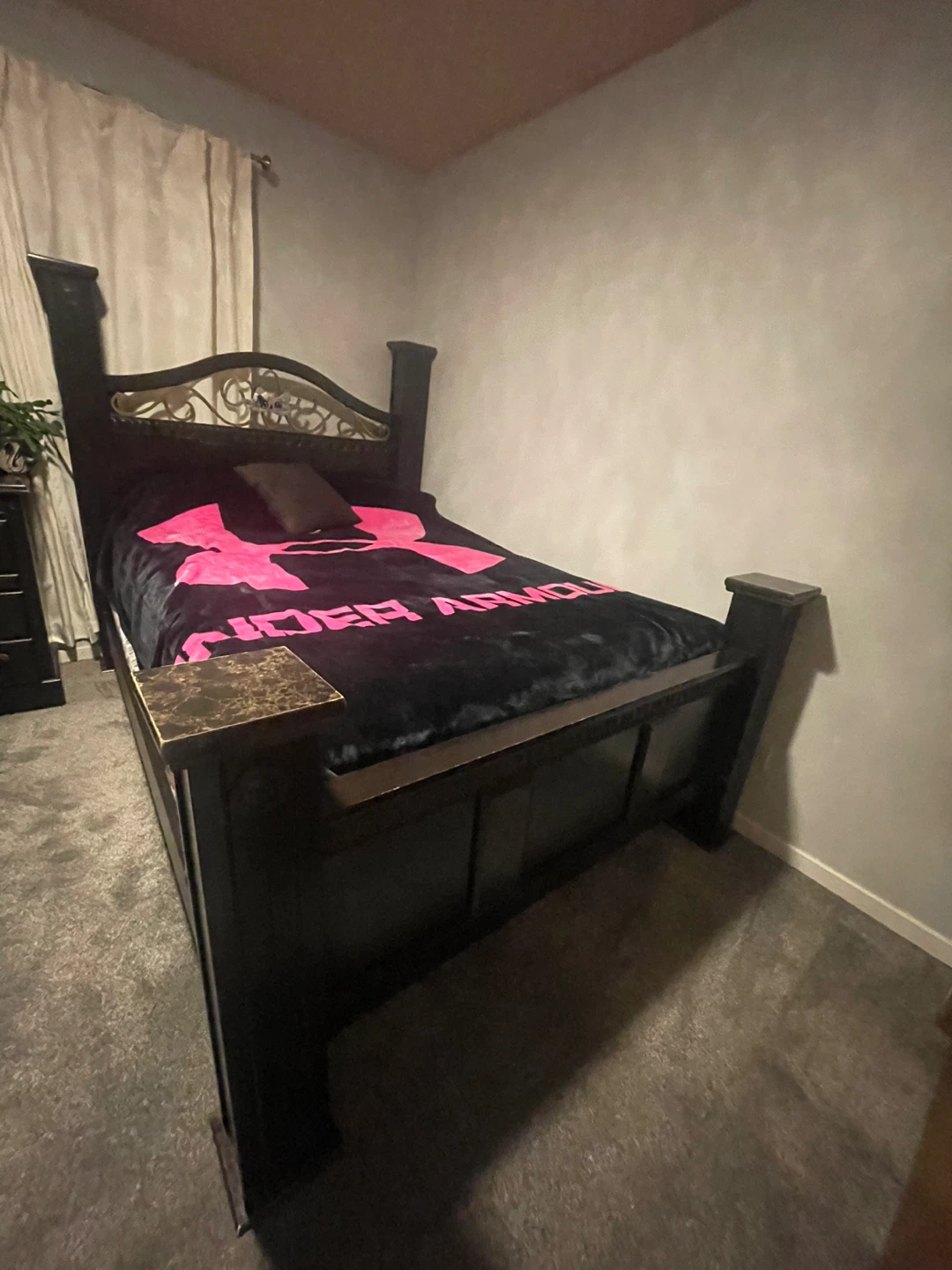 Bedroom Set - Bed Frame, Dresser, Mirror - photo 2