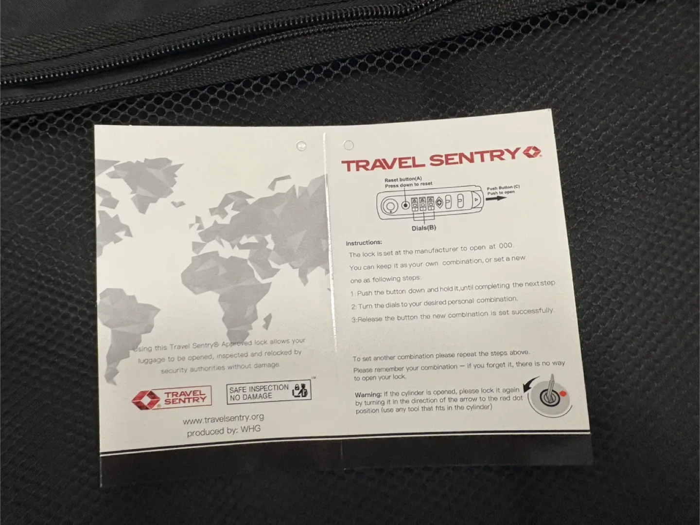 LIKE NEW: 28” Luggage Suitcase - Green image indicator(8)