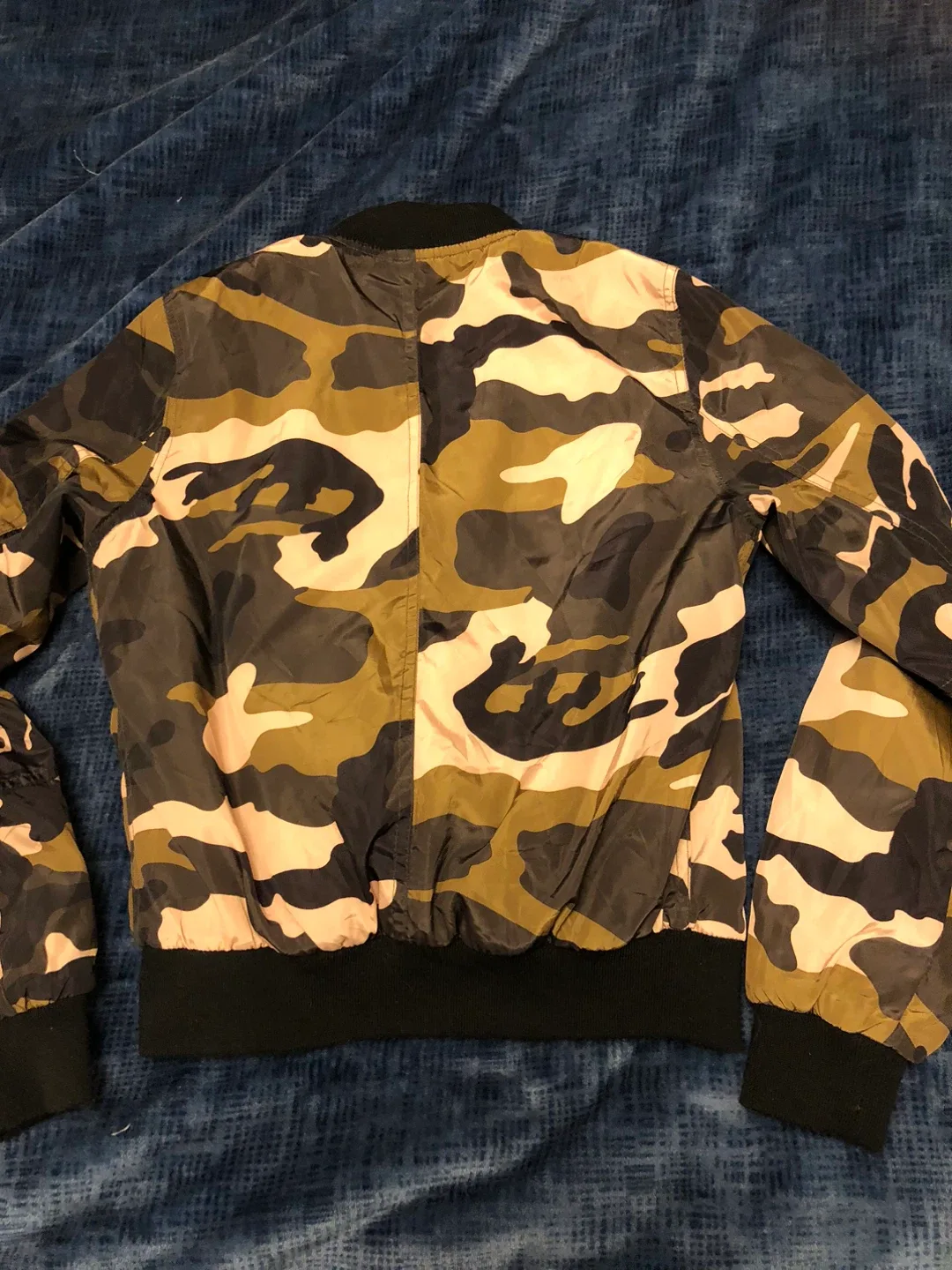 ONLY Serena Camo Bomber Jacket - XS image indicator(4)