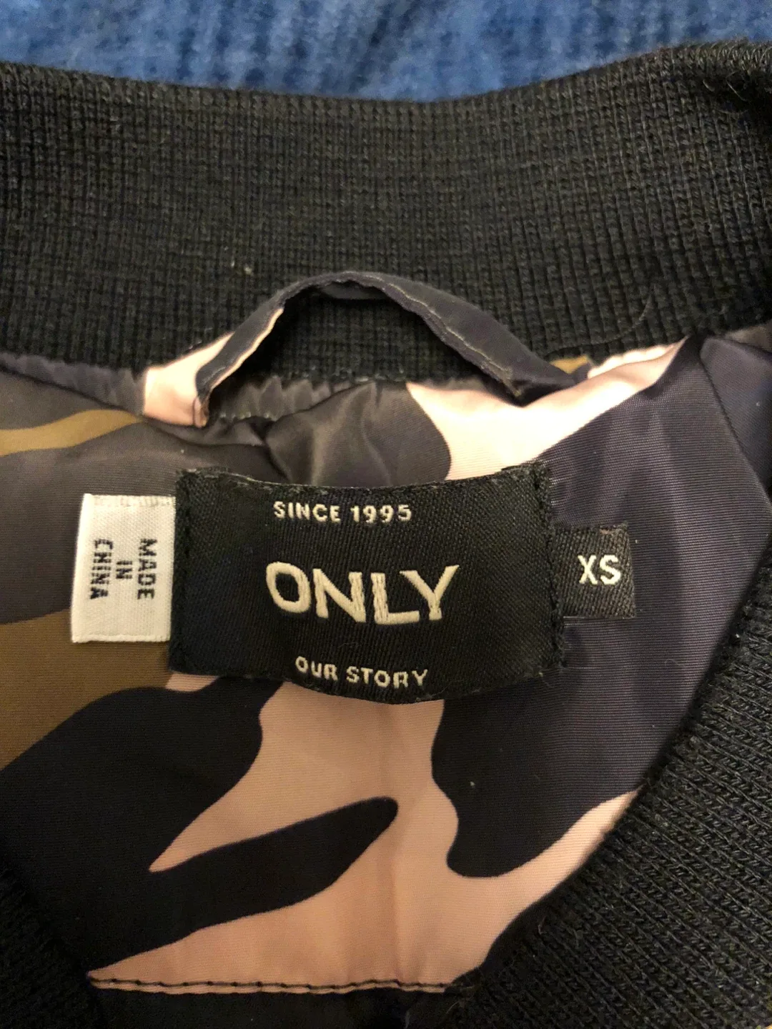 ONLY Serena Camo Bomber Jacket - XS image indicator(2)