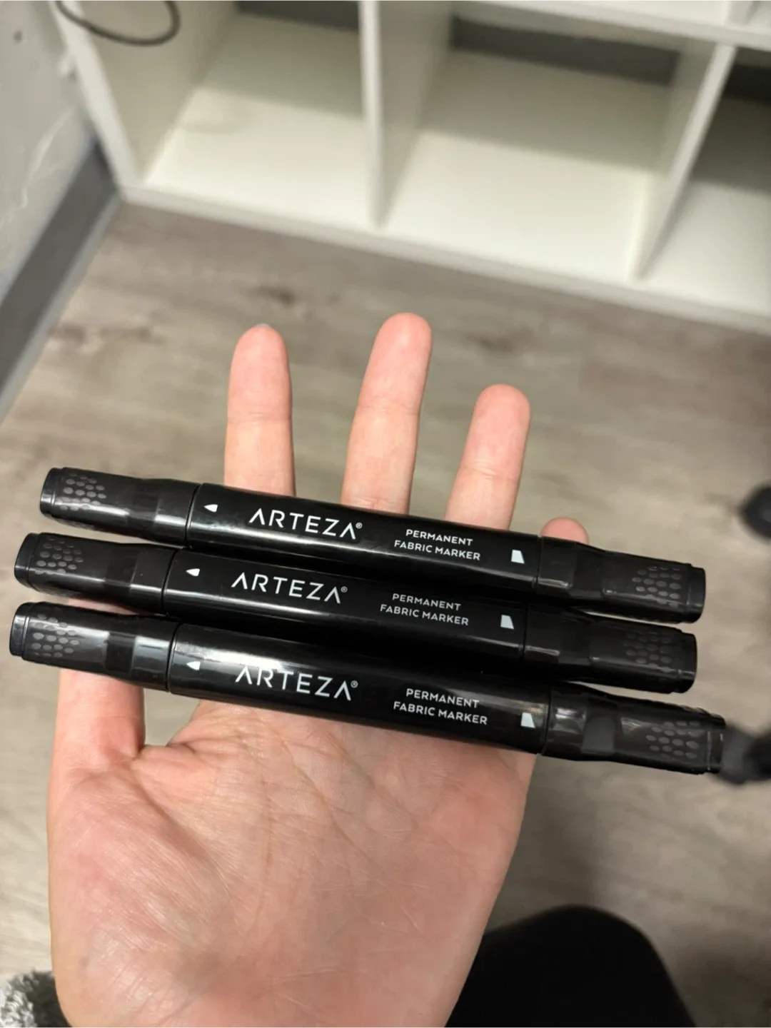 Arteza Permanent Fabric Markers thumbnail