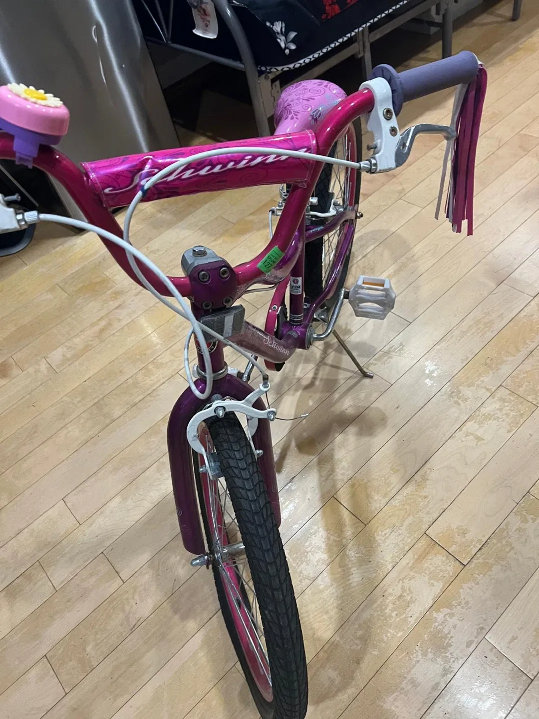 Schwinn Deelite Girls Bike - Purple image indicator(2)