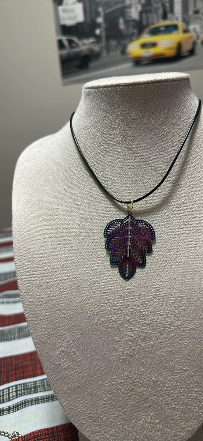 Necklace with colourful pendant - photo 5