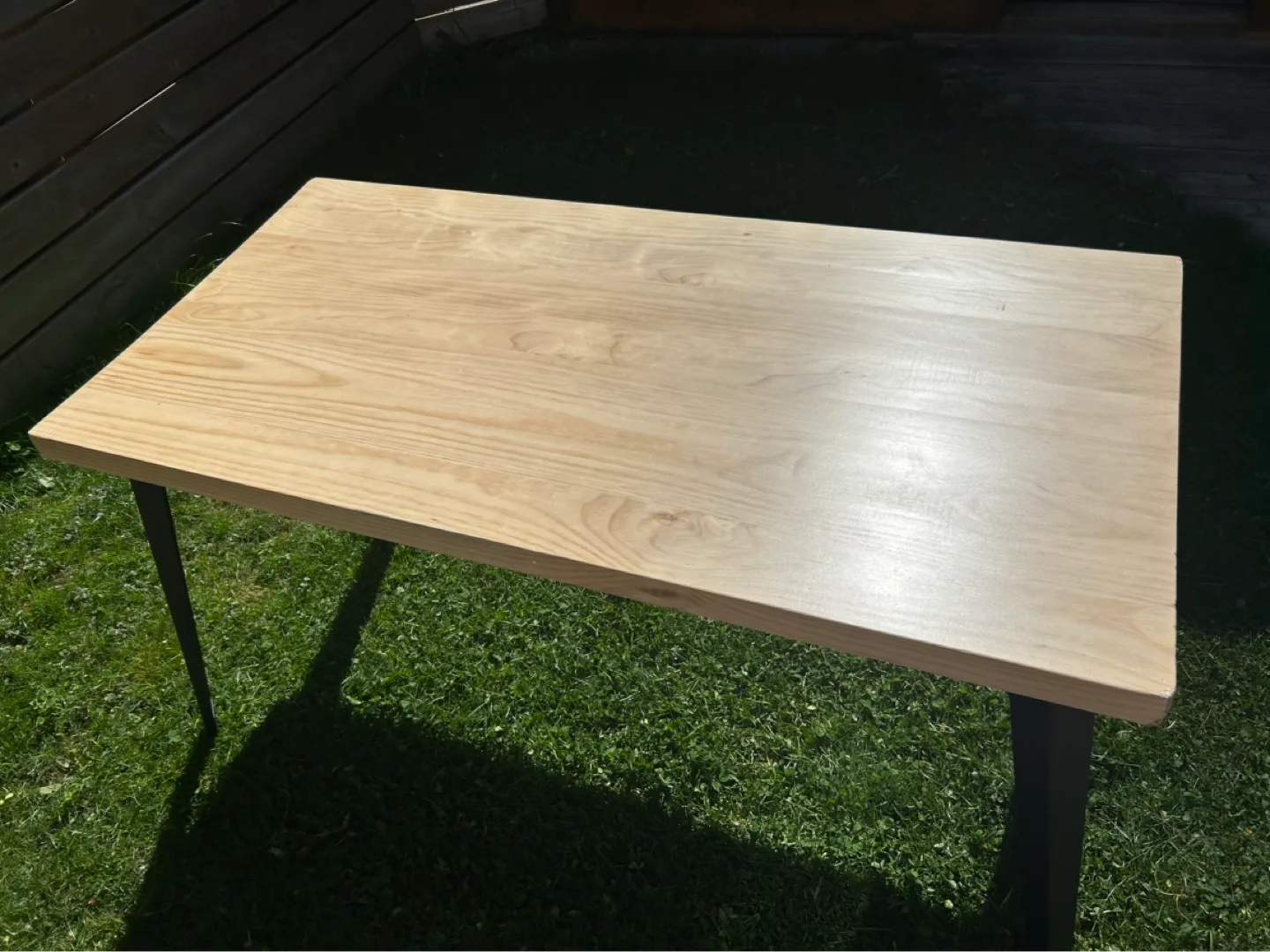 Wood Dining Table with Black Legs image indicator(2)