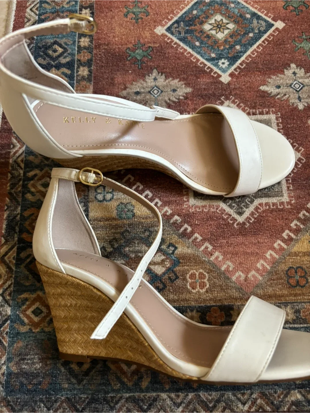 Kelly & Katie White Wedge Sandals - Size 8.5 image indicator(2)