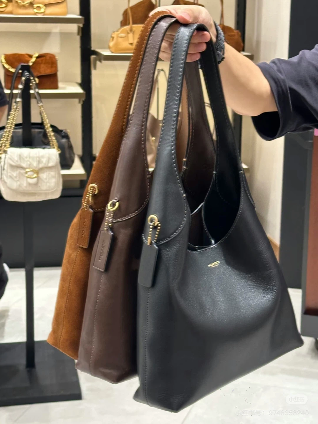 Brand new Coach Brooklyn Shoulder Bag 28