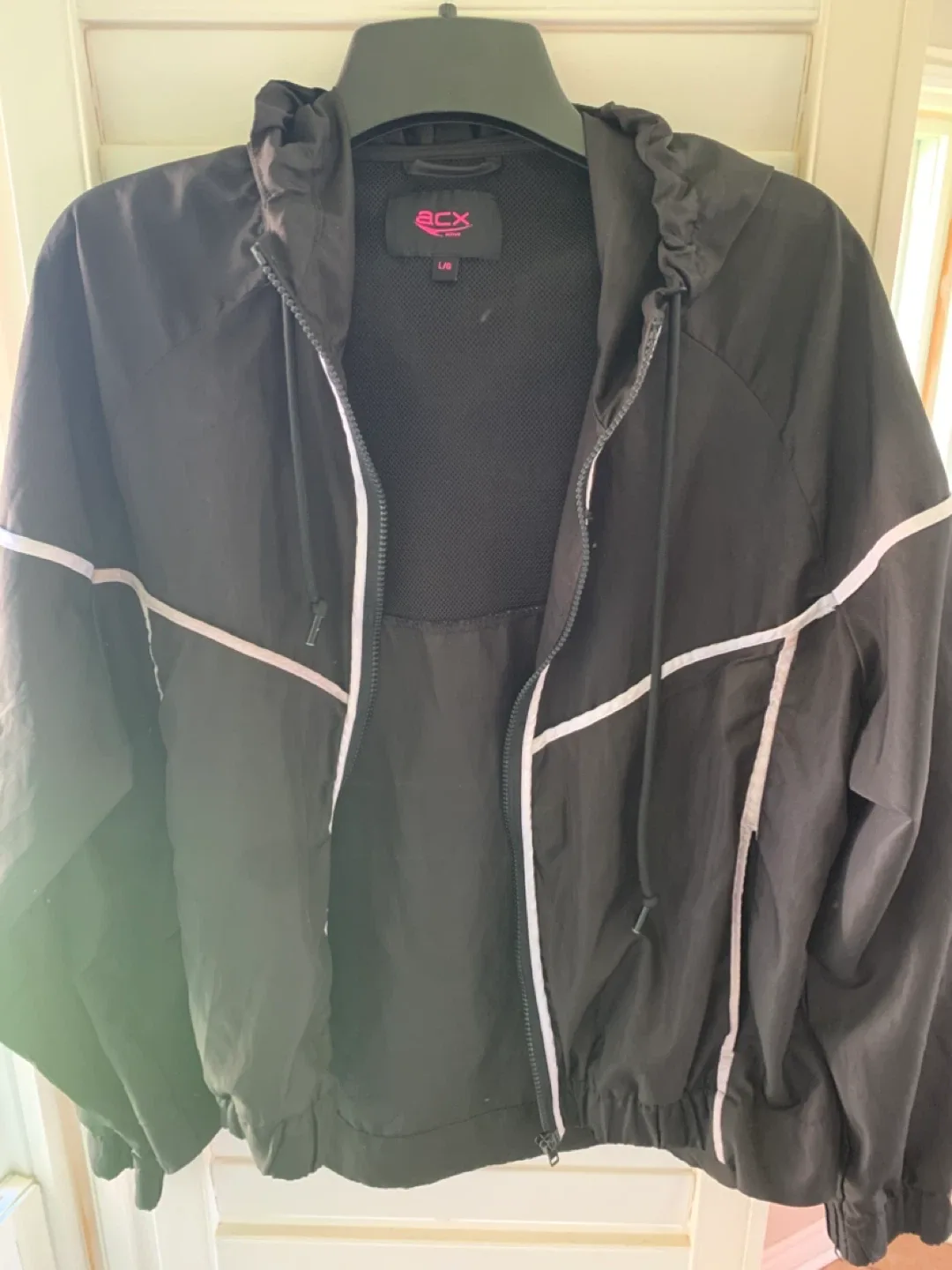 Women Black Light Spring/Fall Hooded Jacket (large) image indicator(2)