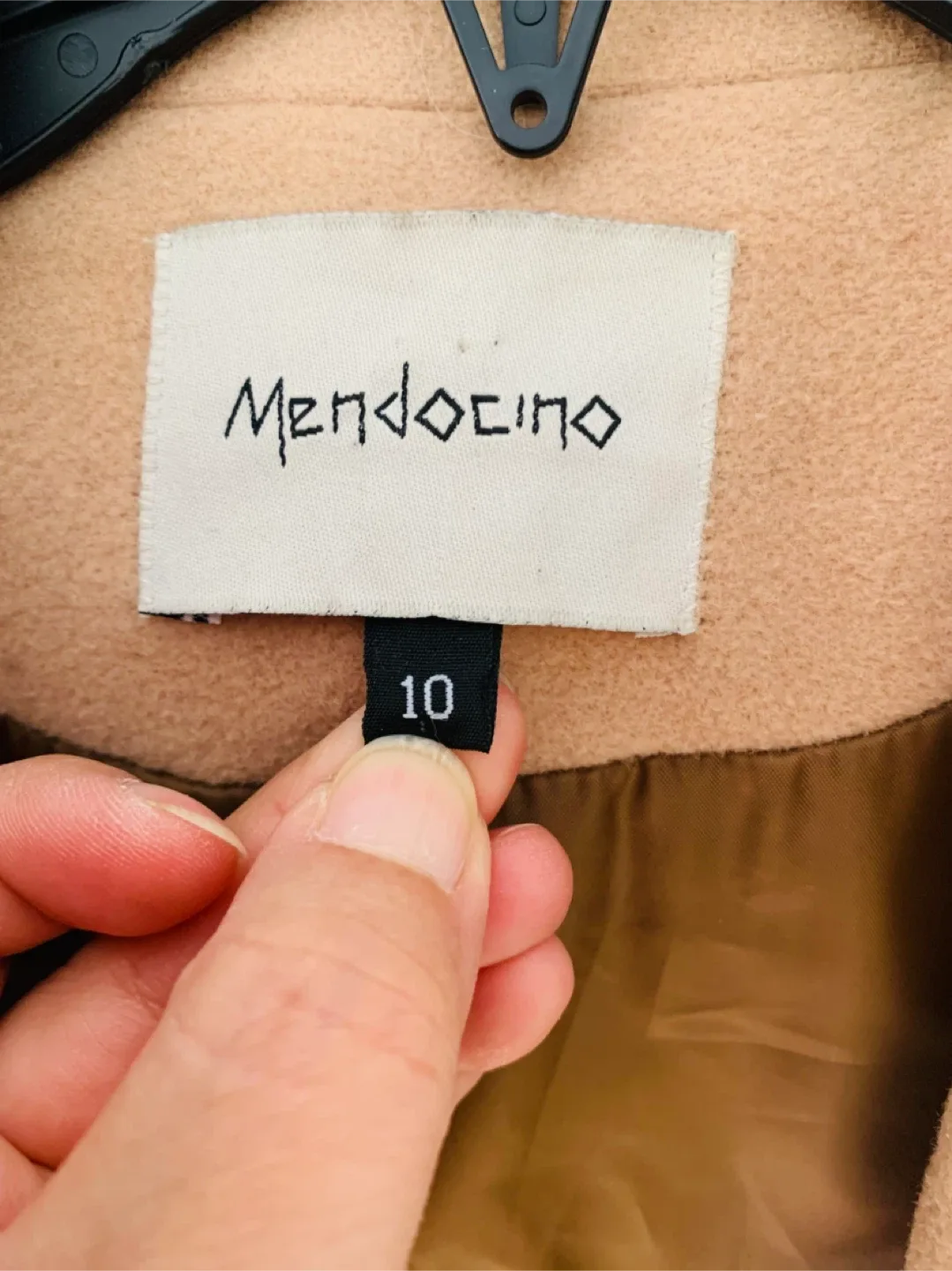 Women Beige Fitted Coat Long Fall/Winter size 10 image indicator(5)