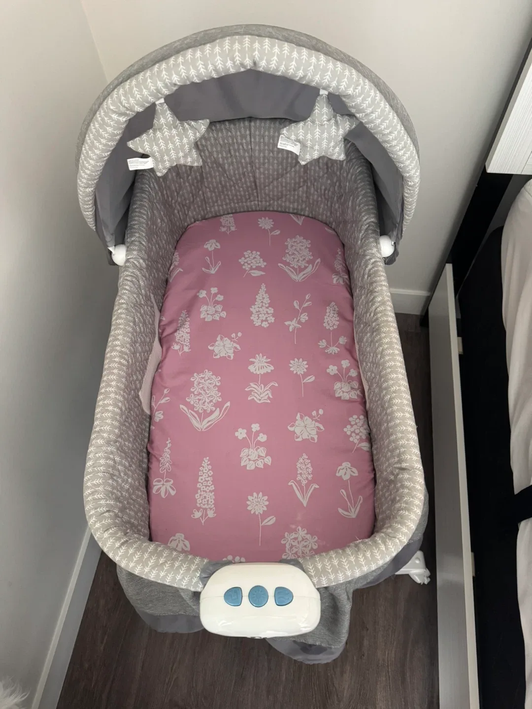Simplicity Bassinet - Grey image indicator(3)