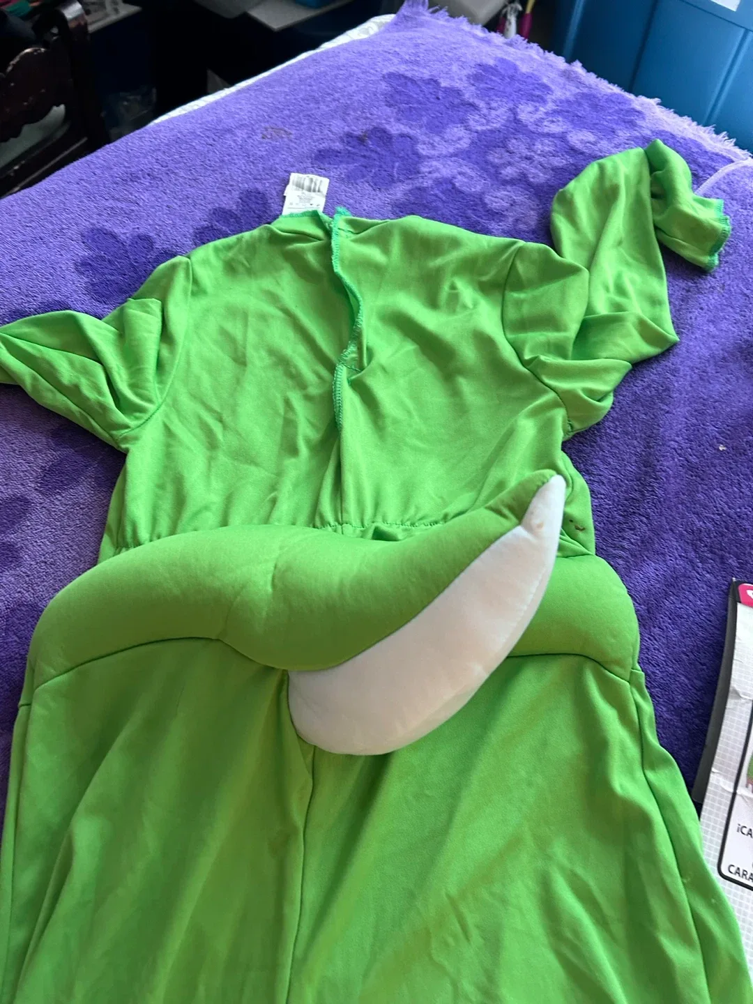 Yoshi Costume - World of Nintendo image indicator(2)