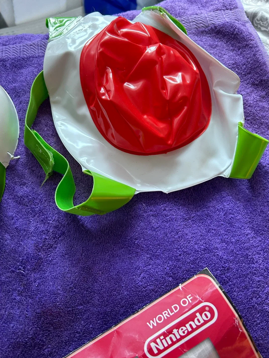 Yoshi Costume - World of Nintendo image indicator(3)