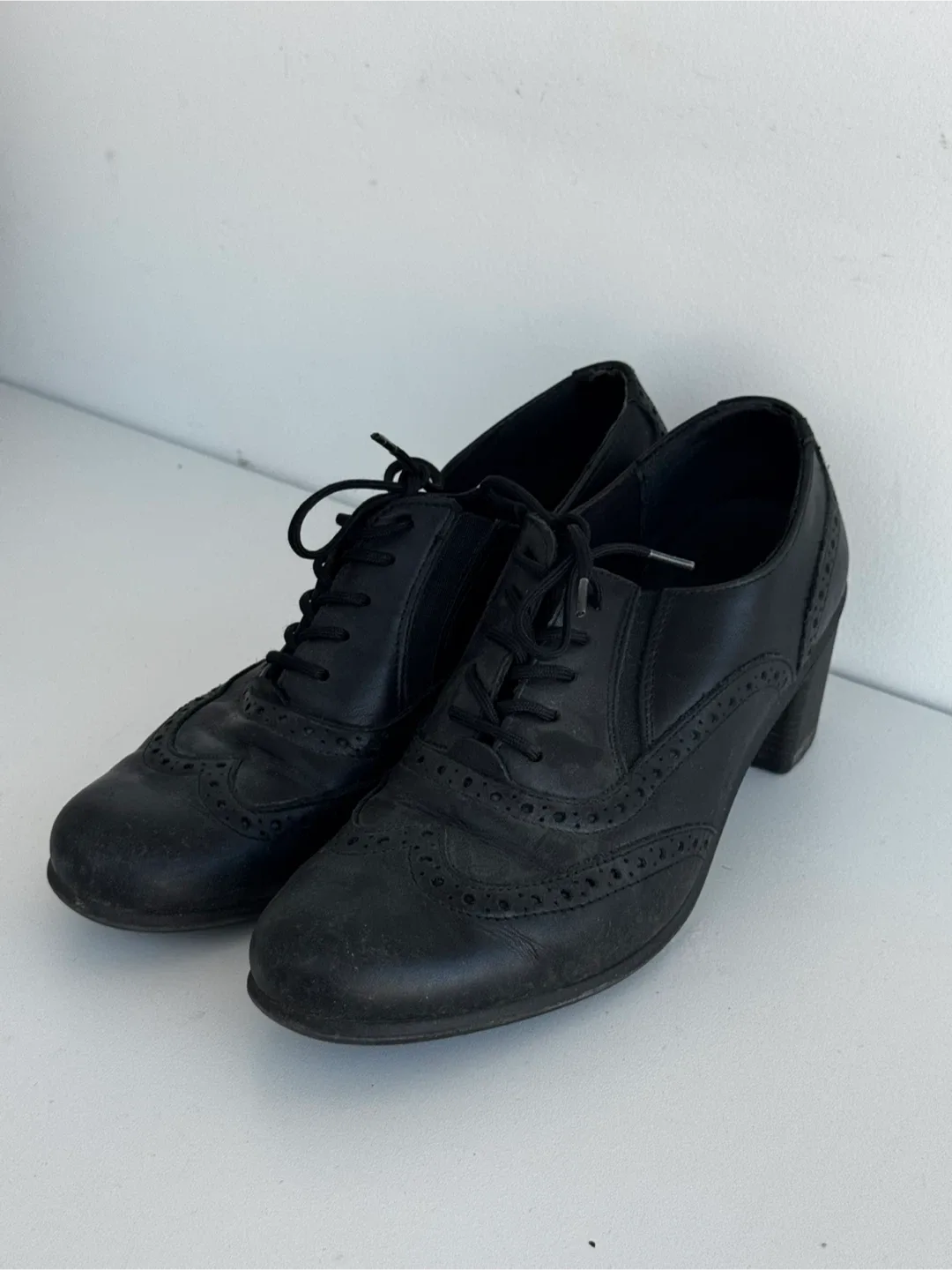 Black Leather Heeled Oxford Shoes - Size 40 thumbnail