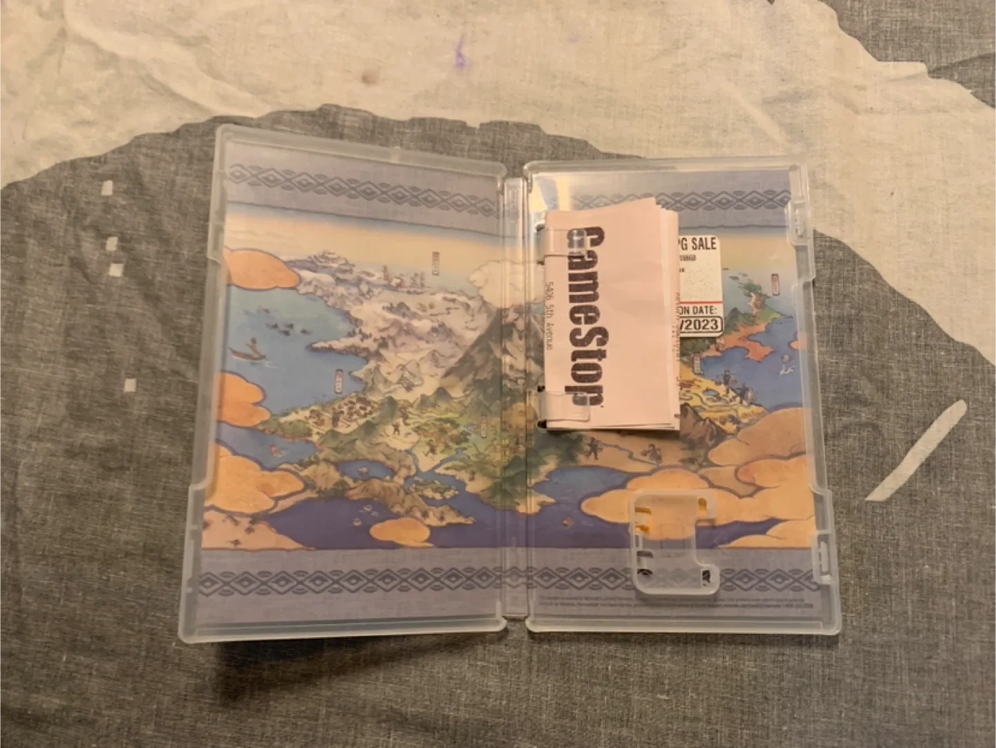 Pokémon Legends Arceus for Nintendo Switch image indicator(2)