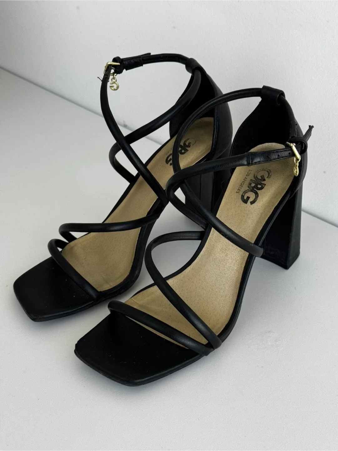 GBG Los Angeles Women's Heels, Size 9 thumbnail