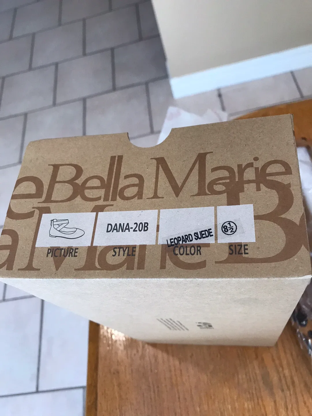 New Bella Marie Dana-20B Leopard Suede Shoes - Size 8.5 image indicator(4)