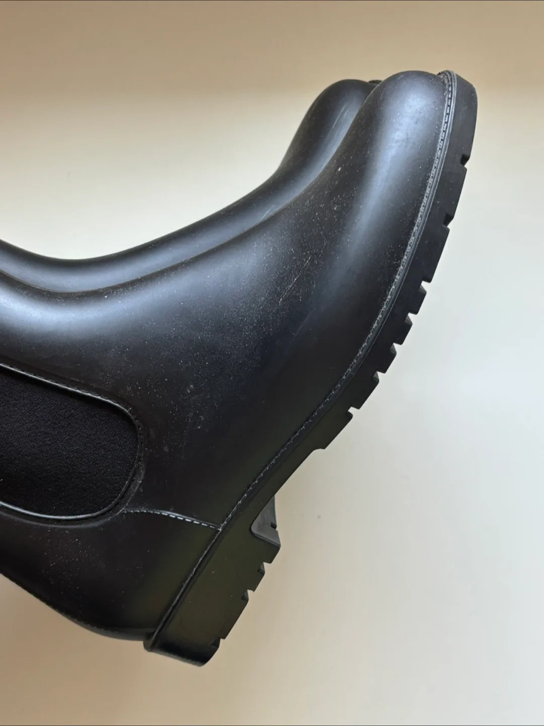 Asgard Black Chelsea Boots - Size 8.5 image indicator(6)